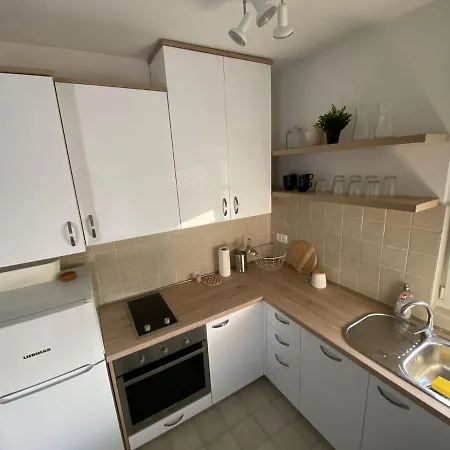 Apartament Tim *